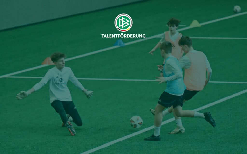 8. DFB-Trainingsdialog