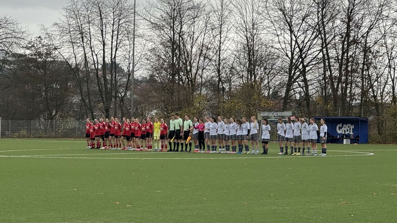 Elfmeterkrimi im Kreispokal der B-Juniorinnen