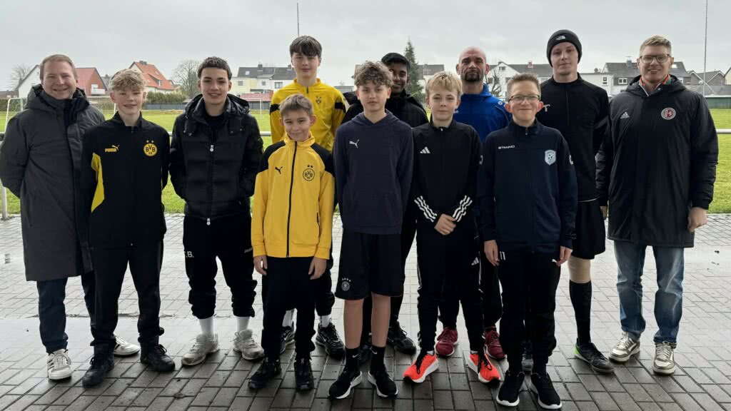 Zehn neue Schiedsrichter im Kreis Soest